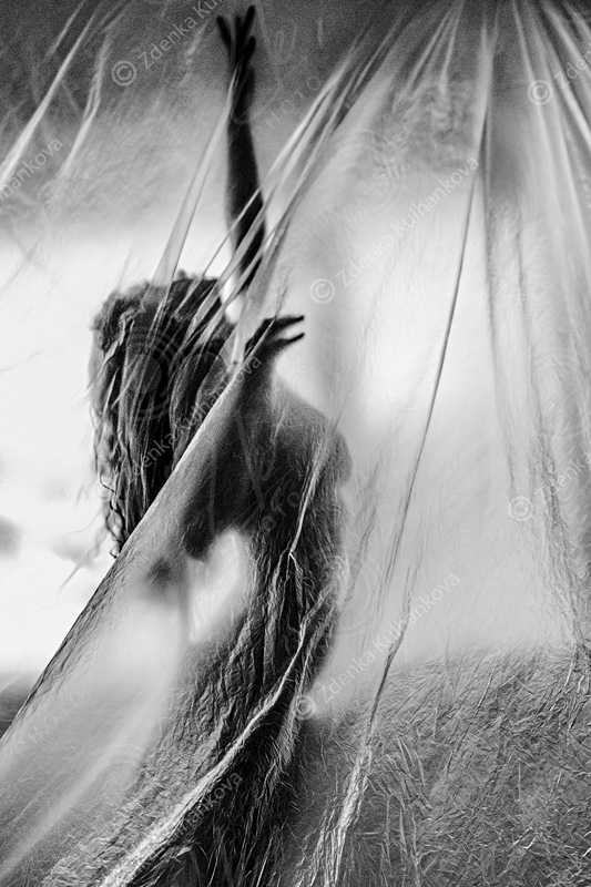 3. Dotknout se nebe  (50 x 70 cm na výšku)